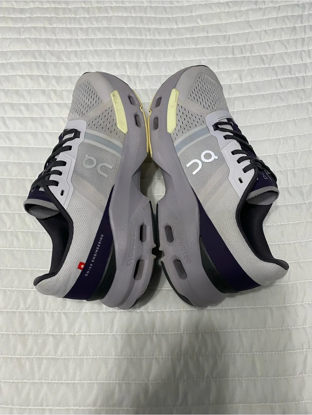 On Cloud Cloudpulse Sneakers Women’s Size 10